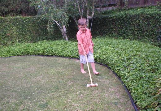 jonjon playing