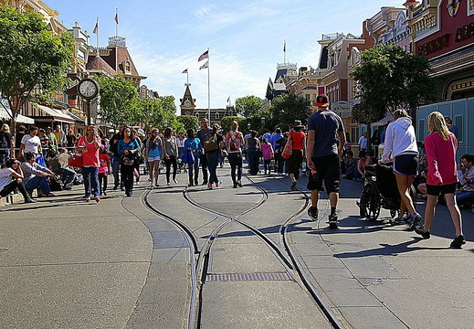 main street
