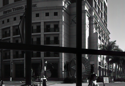 R0004106rg
