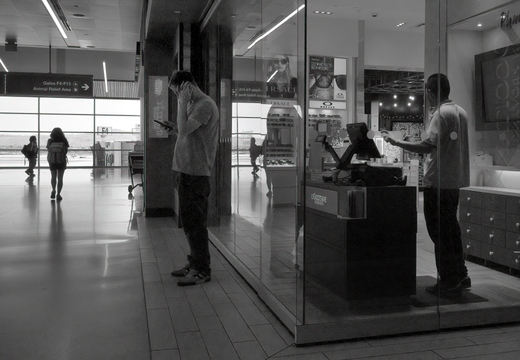 R0004499rg