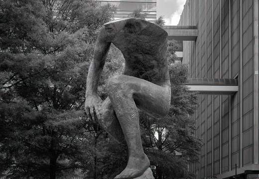 R0004573rg